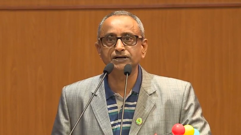 Image of एमाले छाडे पूर्वमन्त्री जितेन्द्र देव, नेतृत्व शैलीप्रति असहमति