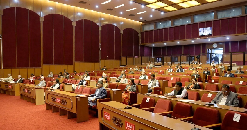 Image of संसद् भवन जलेपछि राष्ट्रियसभा सिंहदरबारमा, १९औँ अधिवेशन आजदेखि
