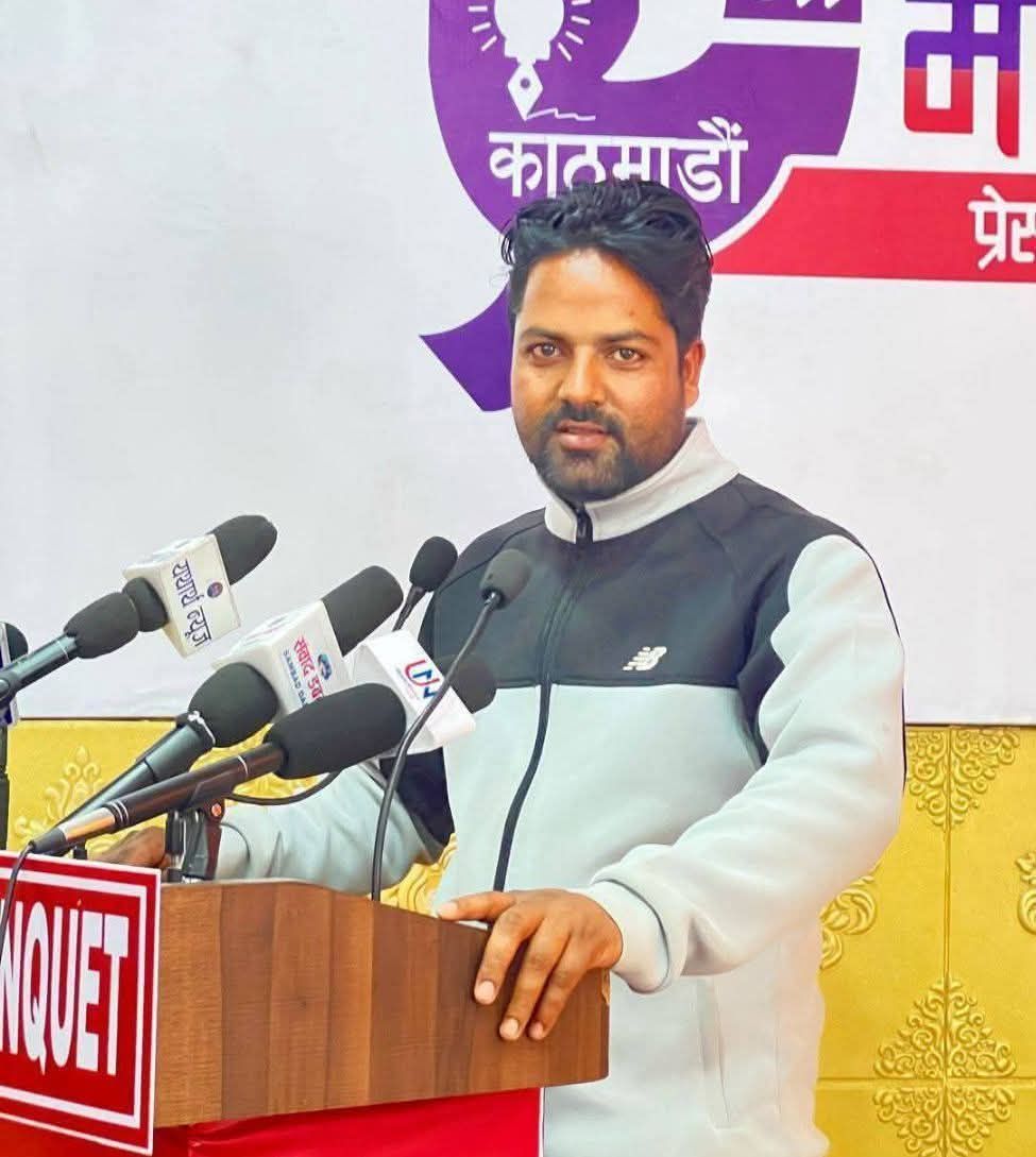 कालिकोटका पत्रकार वीरेन्द्र आचार्यको सडक दुर्घटनामा निधन