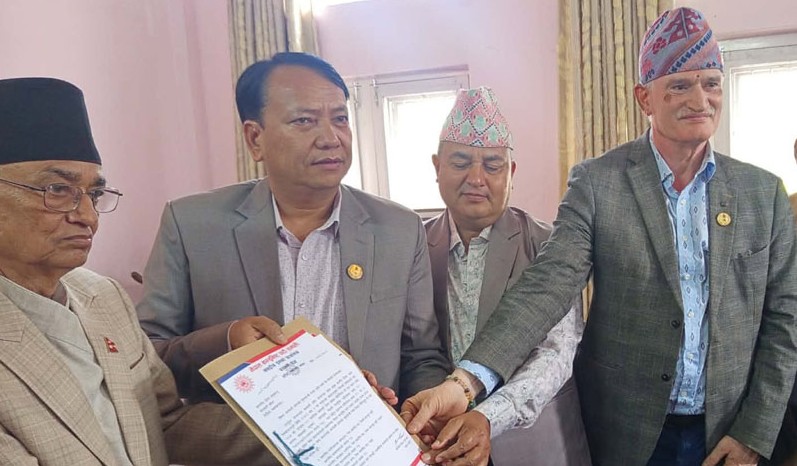Image of बागमतीको मुख्यमन्त्रीमा किरण थापाको दाबी, एमाले–नेकपा–राप्रपाको समर्थन