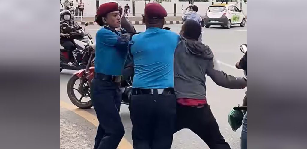 Image of नयाँ बानेश्वरमा ड्युटीमा खटिएका प्रहरीमाथि हातपात, एक युवक पक्राउ