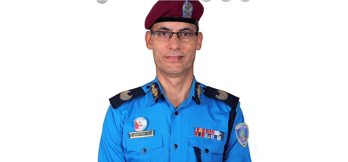 Image of पूर्व एआईजी विश्वराज पोखरेल राष्ट्रिय स्वतन्त्र पार्टीमा प्रवेश गर्दै