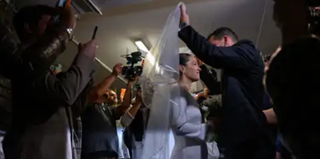 Image of युद्धको बिच इजरायलमा बंकरभित्र विवाह