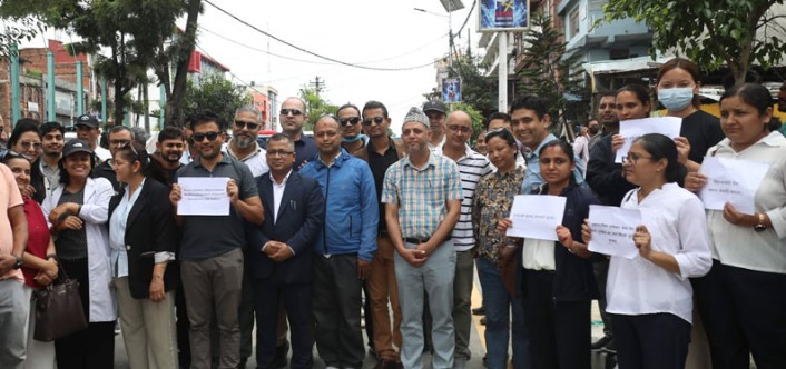 सरकार–चिकित्सक वार्ता निष्कर्षविहीन, देशभर स्वास्थ्य सेवा दोस्रो दिन पनि प्रभावित