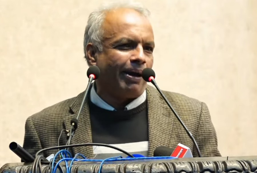 Image of नेता गुरु घिमिरेको कटाक्ष: कांग्रेस केन्द्रीय बैठकले ‘संसारकै कीर्तिमान’ तोड्ने भन्दै गरे व्यंग्य