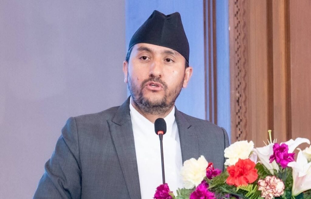 Image of सामाजिक सञ्जाल नियमनमा प्रेस काउन्सिल गम्भीर बन्नुपर्छ : सञ्चारमन्त्री खरेल