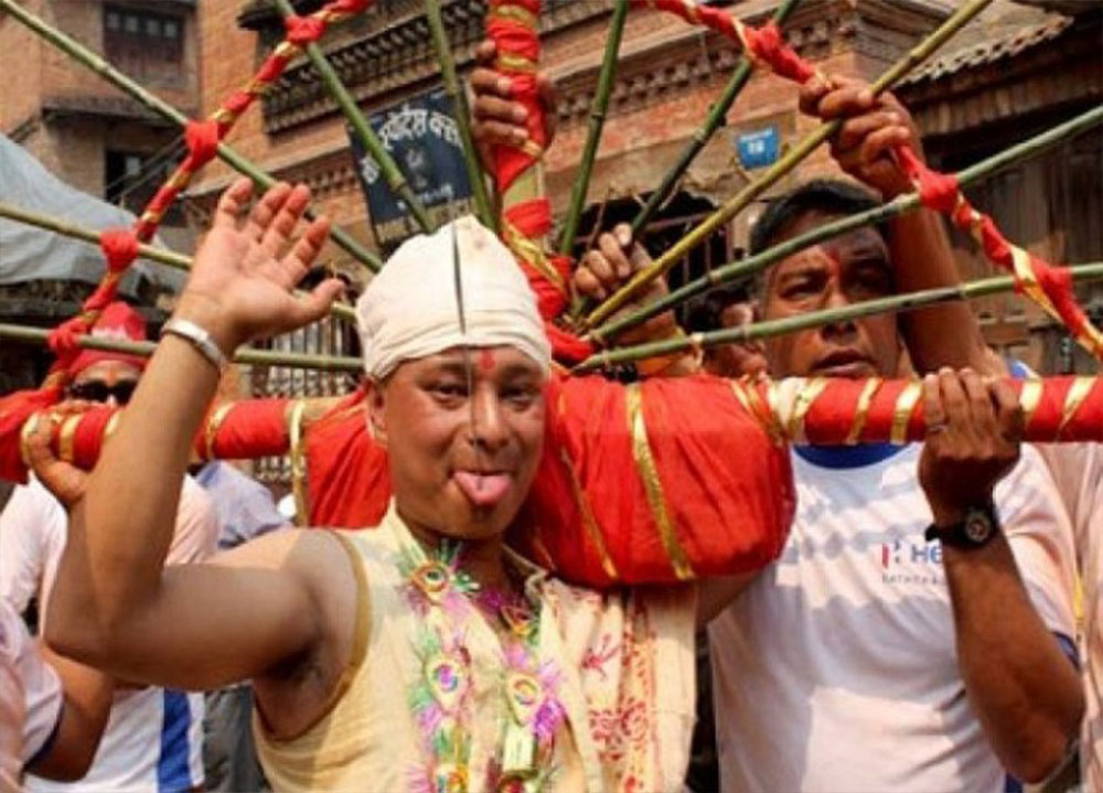 Image of ‘जिब्रो छेड्ने जात्रा’ वैशाख २ गते मनाइने, चौथोपटक सुजन बाग श्रेष्ठले जिब्रो छेड्दै