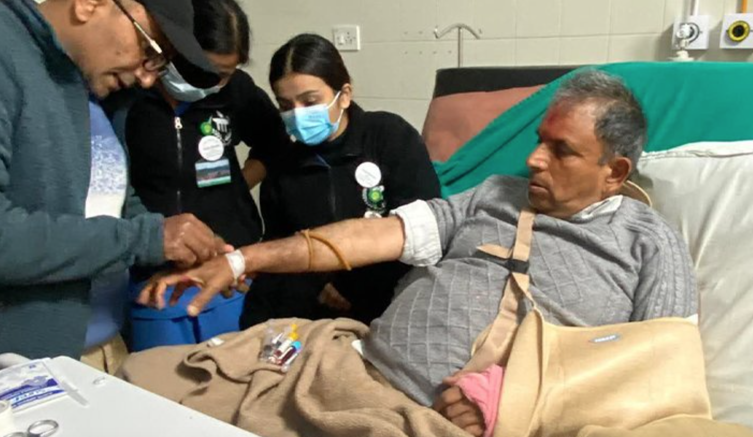 Image of कांग्रेसका उम्मेदवार माधवप्रसाद बास्तोला ‘मधु’  घाइते