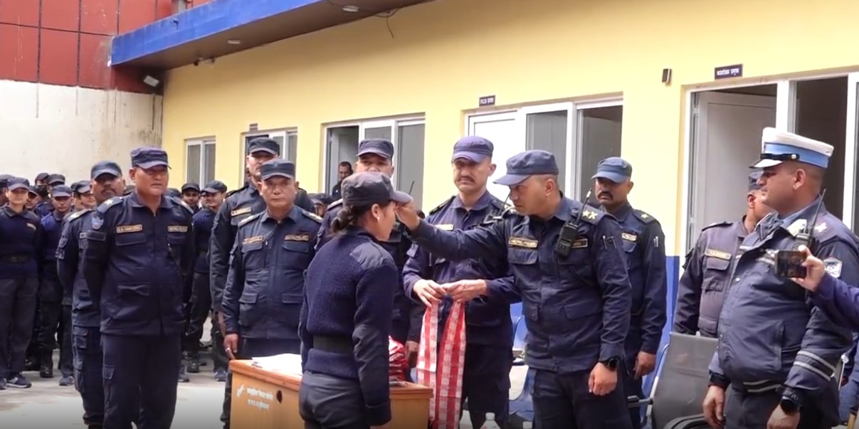 Image of प्रतिनिधि सभा निर्वाचनमा खटिएका प्रहरीहरूलाई बिदाई