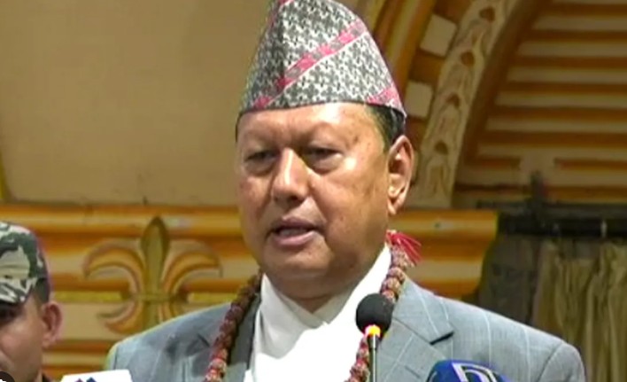 Image of गगन थापाको नेतृत्वमा भएको विशेष महाधिवेशन परिचालित थियो : मोहन बस्नेत