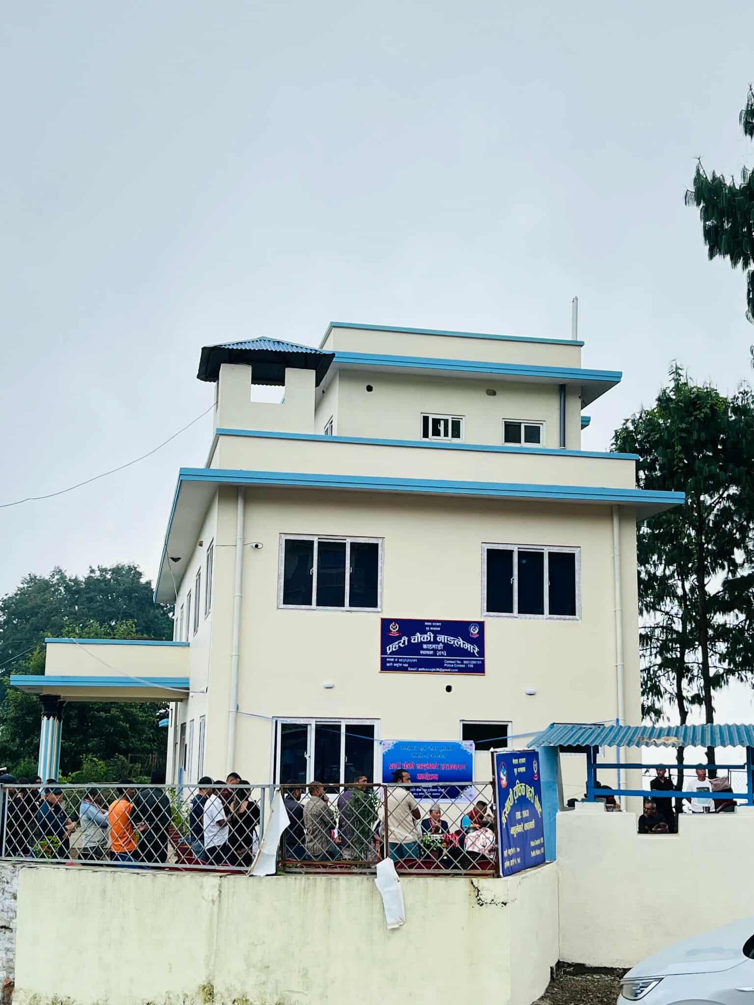 Image of पुननिर्माण सकेर स्थानीयले हस्तान्तण गरे नाङ्लेभारे प्रहरी चौकी