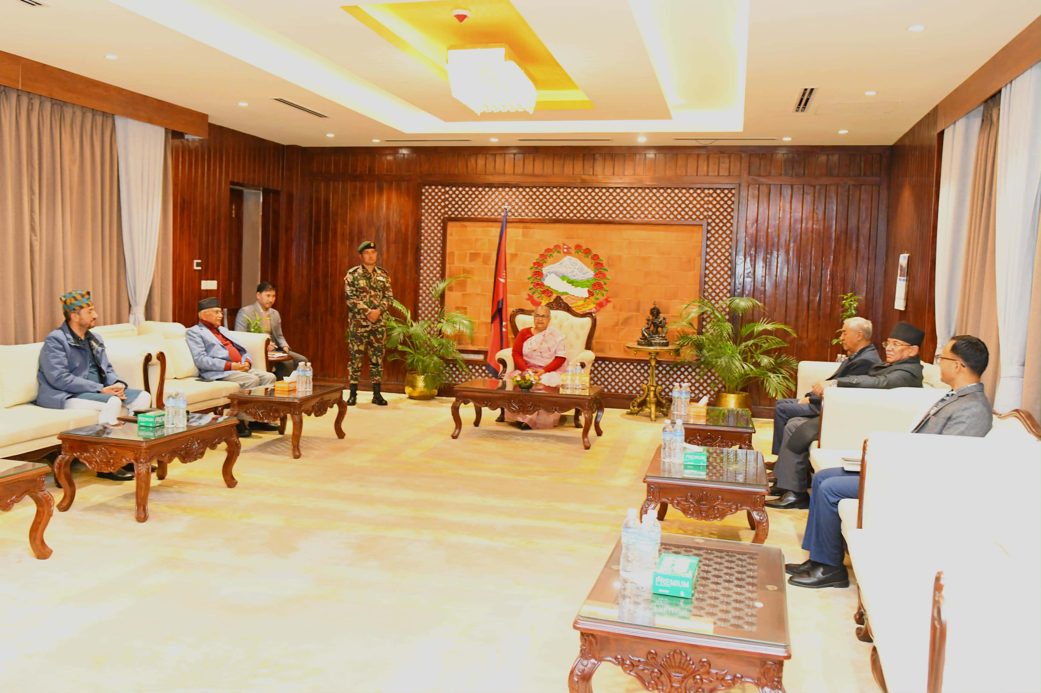 Image of प्रधानमन्त्री कार्कीले शीर्ष नेतासँग निर्वाचन सफल पार्न आग्रह, सरकार निर्वाचनबाट पछि नहट्ने