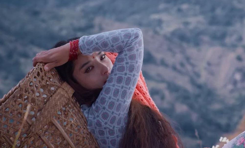 ‘परालको आगो’को गीत ‘उडी जाउँ भनेँ, म पन्छी होइन’ सार्वजनिक