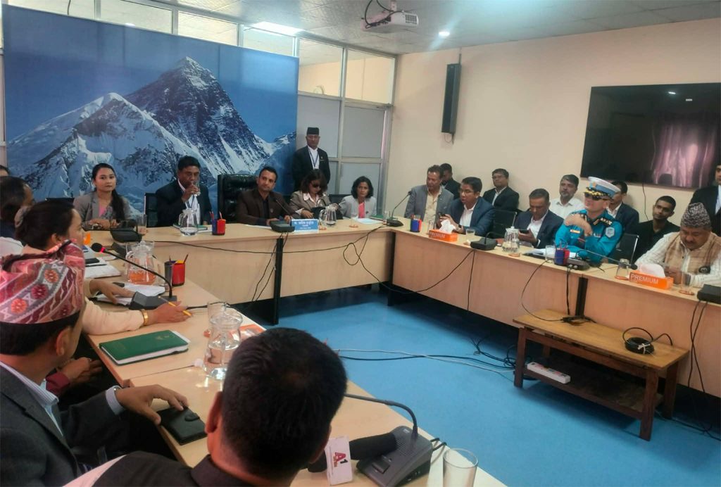 Image of पूर्वाधार विकास समितिको बैठकमा मन्त्री लम्साल अनुपस्थित, सांसदहरूको असन्तुष्टि