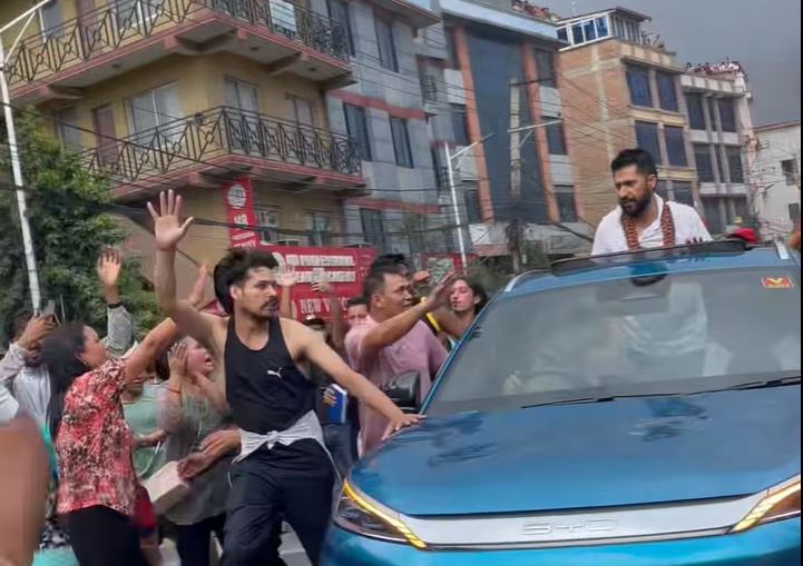 Image of कैदीबन्दी बाहिर निकाल्ने घटनामा संलग्नता रहेको भन्दै रवि लामिछानेलाई कारबाही गर्न आयोगको सिफारिस