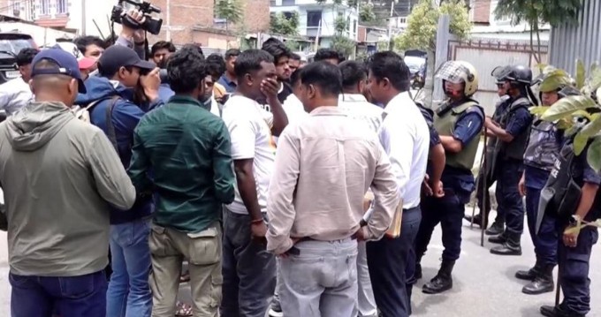 Image of रास्वपा बारामा नेतृत्व चयन विवाद, कार्यकर्ताले उपनिर्वाचन खारेज गर्न माग