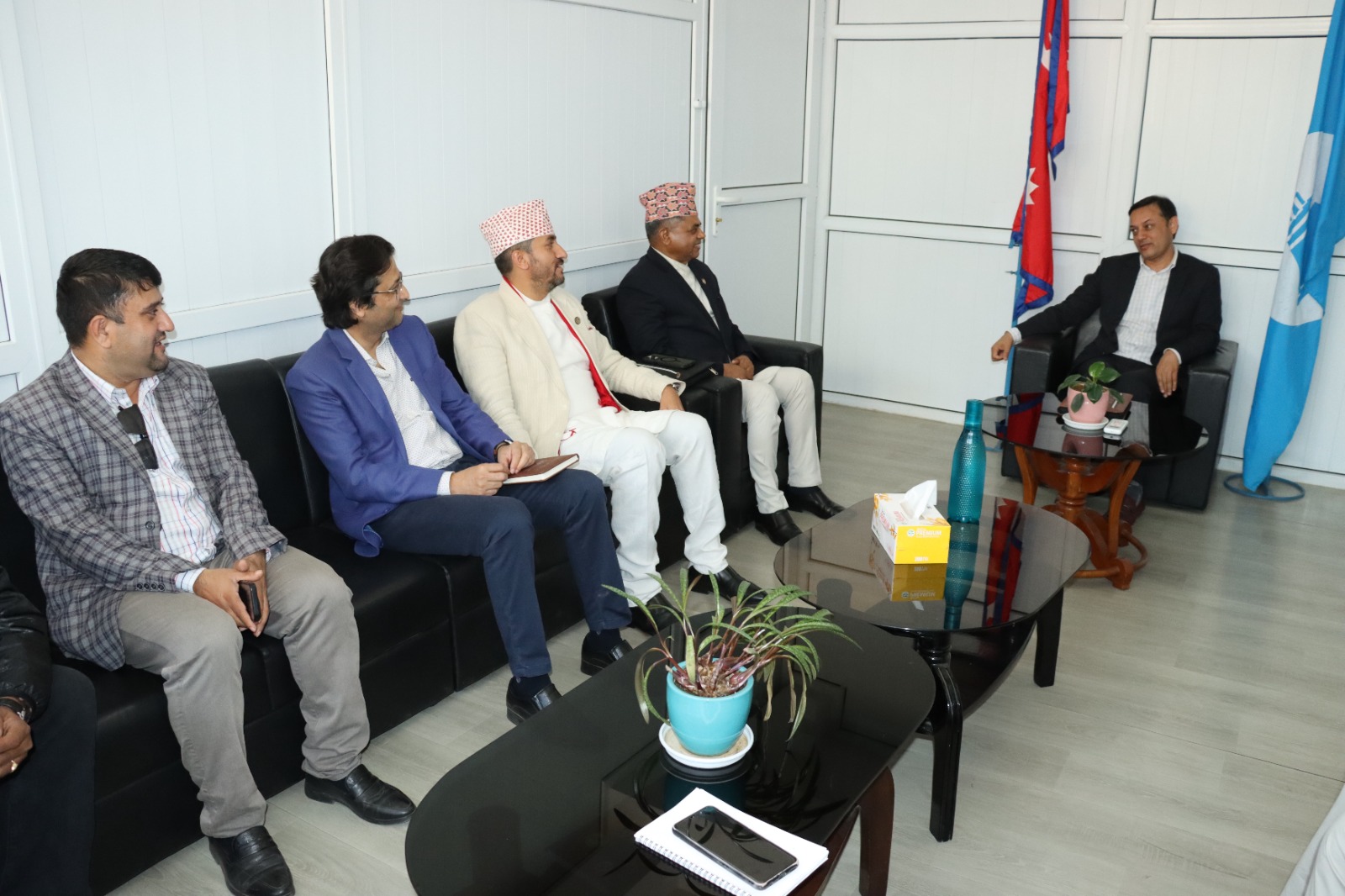 Image of राजनीतिक दलसँगको संवाद सकारात्मक, निष्पक्ष निर्वाचनमा जोड