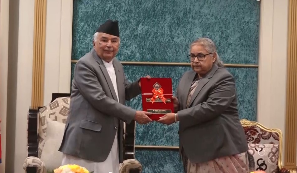 Image of निर्वाचनको मिति दाँयाबाँया नहुने गरी सम्पूर्ण ध्यान चुनावमा केन्द्रित गर्न सरकारलाई राष्ट्रपति पौडेलको सुझाव