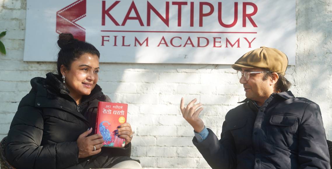 Image of कान्तिपुर फिल्म एकेडेमीको नयाँ नाटक ‘सेतो धरती’ चैत २७ देखि मञ्चन हुँदै