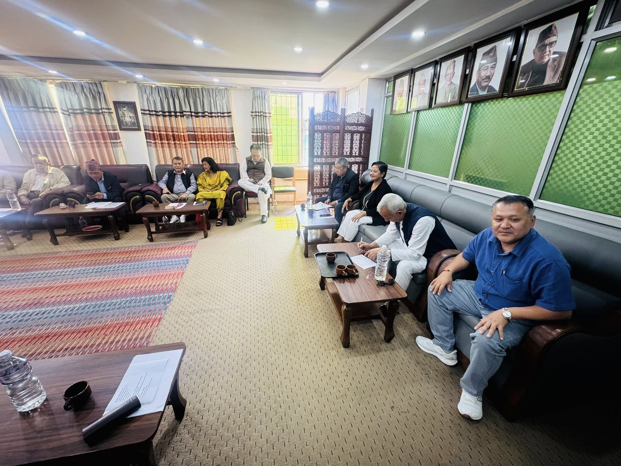 Image of राप्रपाको केन्द्रीय कार्यसम्पादन समितिको बैठक जारी, संस्थापन इतर समूहको बहिष्कार