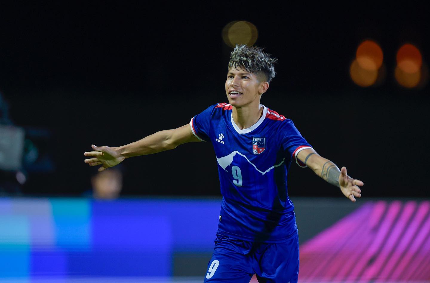 सावित्रा भण्डारी ‘साम्बा’को खुट्टामा चोट, सिजनभर मैदान बाहिर रहने