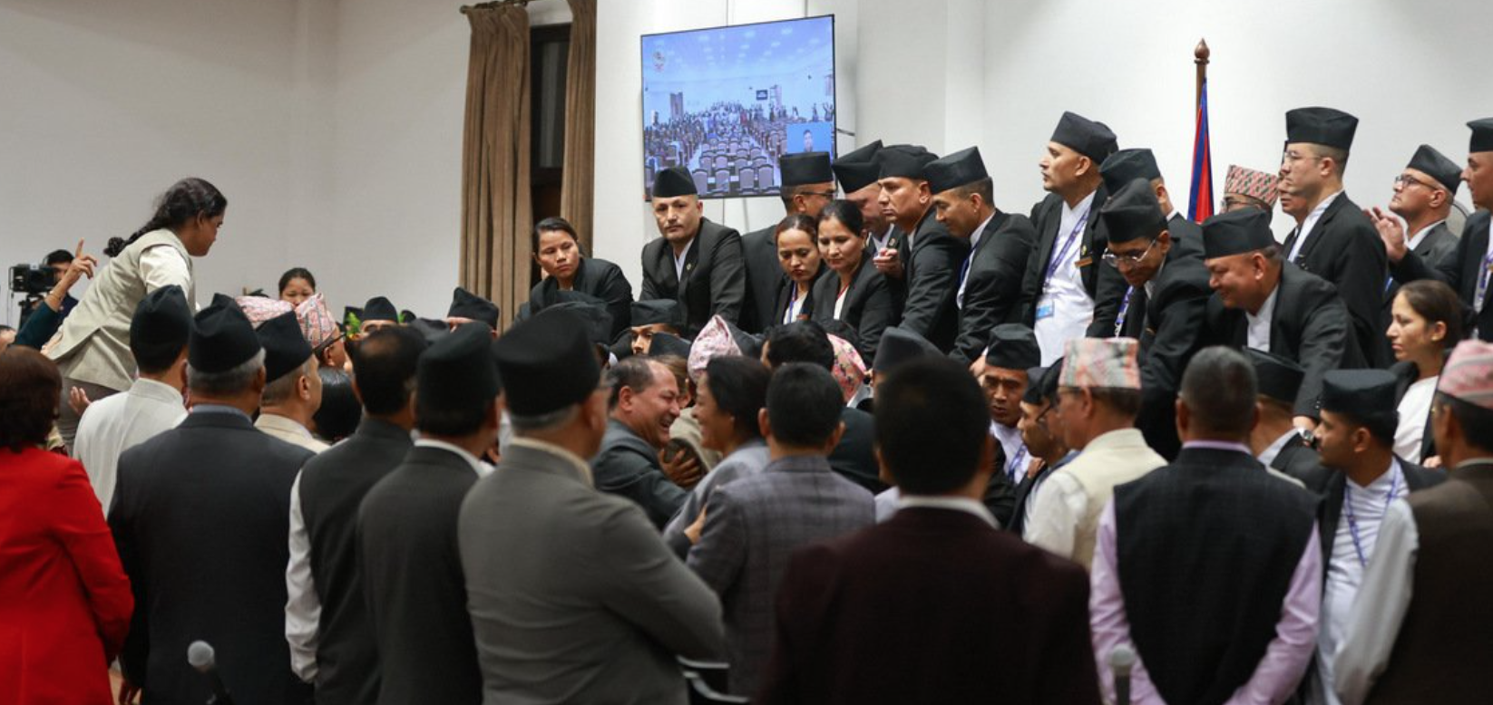 Image of संसदमा तनाव, विरोधबीच प्रतिनिधिसभा नियमावली प्रतिवेदन पारित