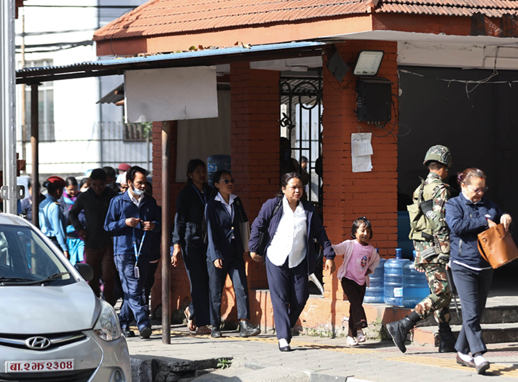 Image of सरकारी कार्यालय आजदेखि बिहान ९ देखि साँझ ५ बजेसम्म