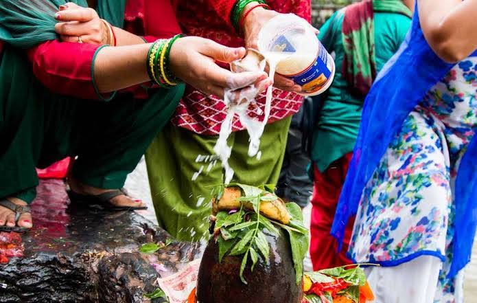 Image of साउने सङ्क्रान्ति आज, स्नान, दान र शिवपूजासहित देशभर मनाइँदै