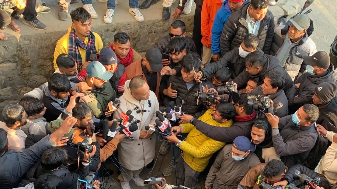 Image of नख्खु कारागारबाट रवि लामिछानेले भनेः राज्यले प्रतिशोध साँधेको छ, जेनजी आन्दोलनलाई पूर्ण समर्थन