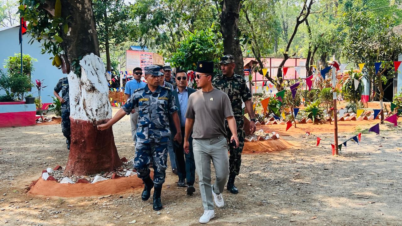Image of गृहमन्त्री सुदन गुरुङले अब पिर्के सलामी नलिने