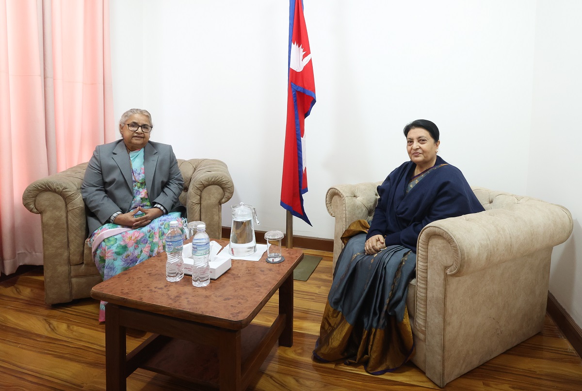 Image of प्रधानमन्त्री कार्की र पूर्वराष्ट्रपति भण्डारीबीच सिंहदरबारमा भेटवार्ता