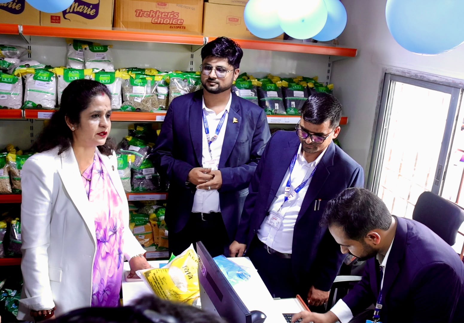 Image of सिंहदरबारमा सुलभ मूल्यको खाद्य बिक्री कक्ष शु्रु