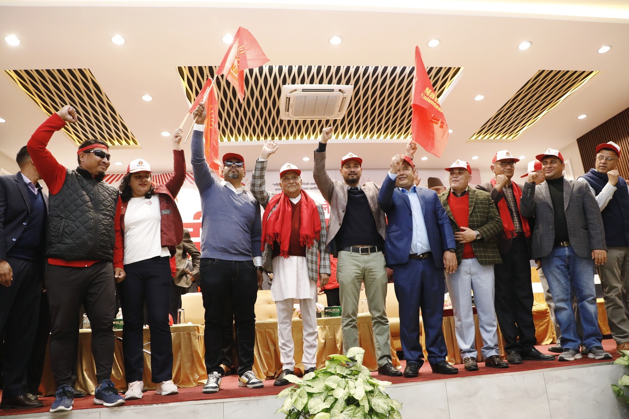 एमालेले ‘युथ भोलिन्टियर फोर्स’ को घोषणा, ११ सदस्यीय केन्द्रीय कमाण्ड